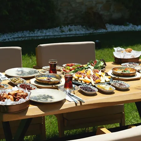 Ride And فندق Çeşme